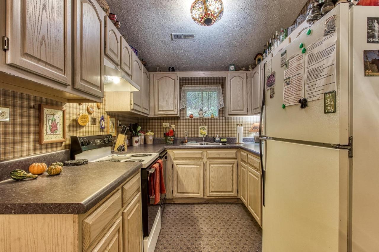 Cozy Creek Cabin Pigeon Forge Bagian luar foto