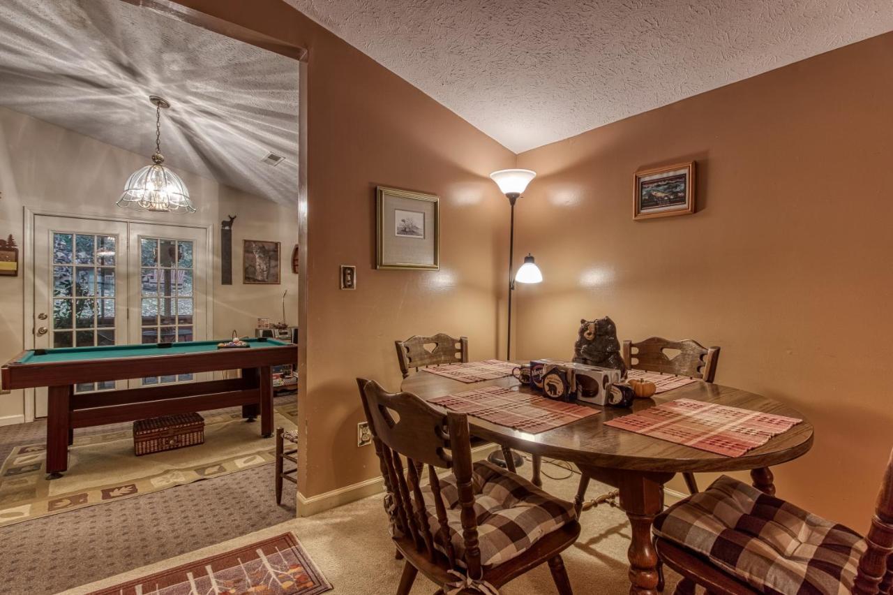 Cozy Creek Cabin Pigeon Forge Bagian luar foto