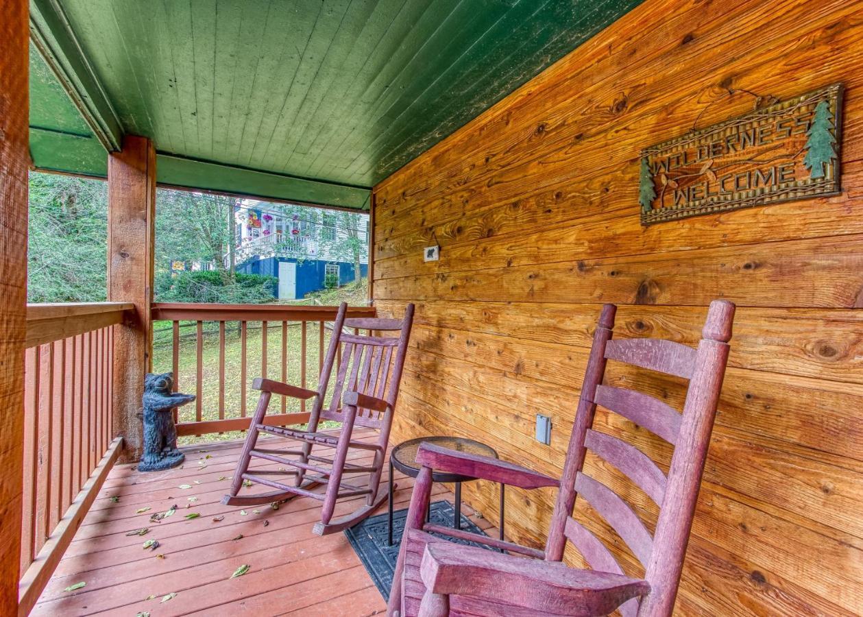 Cozy Creek Cabin Pigeon Forge Bagian luar foto