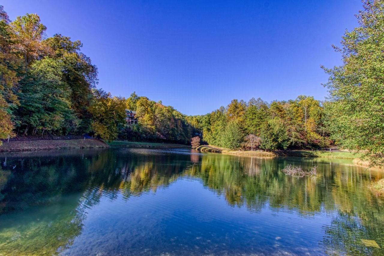 Cozy Creek Cabin Pigeon Forge Bagian luar foto